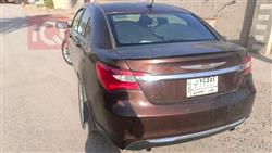 Chrysler 200